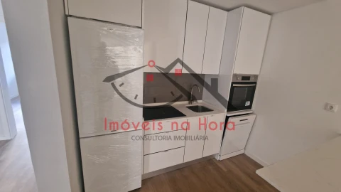 Apartamento T2 para Venda em Falagueira-Venda Nova