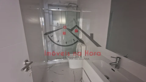 Apartamento T2 para Venda em Falagueira-Venda Nova