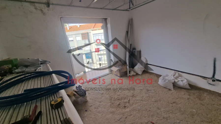 Apartamento T2 para Venda em Mina de Água Foto 6