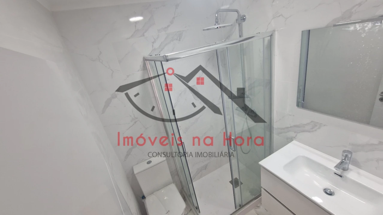 Apartamento T2 para Venda em Mina de Água Foto 3