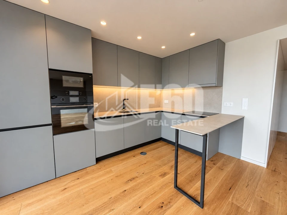 Apartamento T3 para Venda em São Felix da Marinha Foto 4