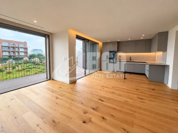 Apartamento T3 para Venda em São Felix da Marinha