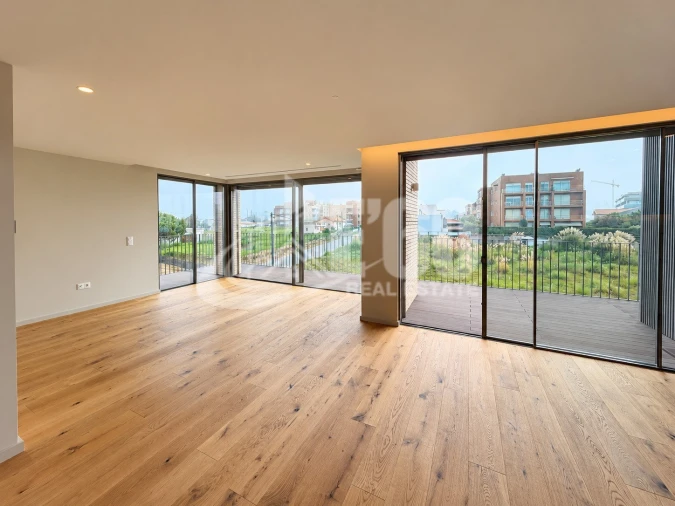 Apartamento T3 para Venda em São Felix da Marinha Foto 2