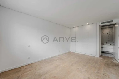 Apartamento T3 para Venda em São Vicente (Braga)