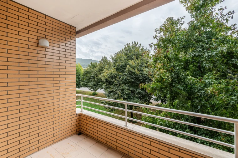 Apartamento T4 para Venda em Nogueira, Fraião e Lamaçães Foto 12