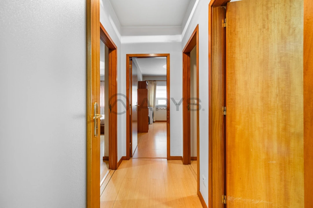 Apartamento T4 para Venda em Nogueira, Fraião e Lamaçães Foto 16
