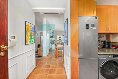 Apartamento T2 para Venda em Lagos (São Sebastião e Santa Maria)