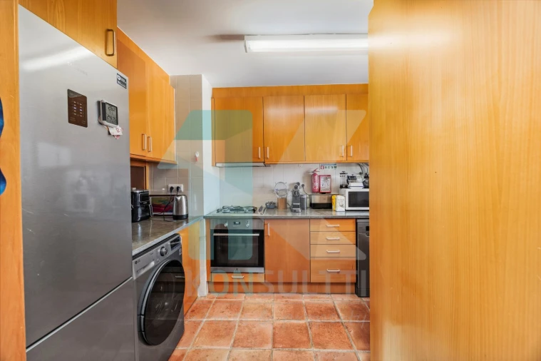Apartamento T2 para Venda em Lagos (São Sebastião e Santa Maria) Foto 24