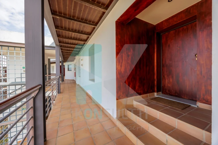 Apartamento T2 para Venda em Lagos (São Sebastião e Santa Maria) Foto 28