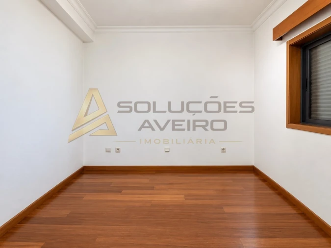 Apartamento T2 para Venda em Recardães e Espinhel Foto 16