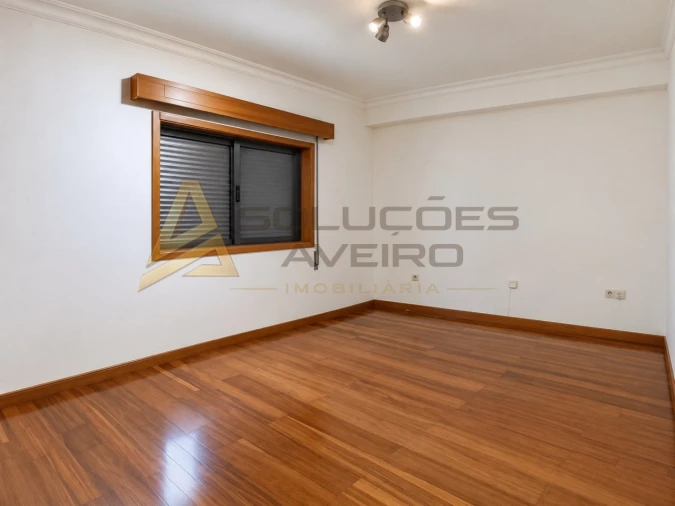 Apartamento T2 para Venda em Recardães e Espinhel Foto 20