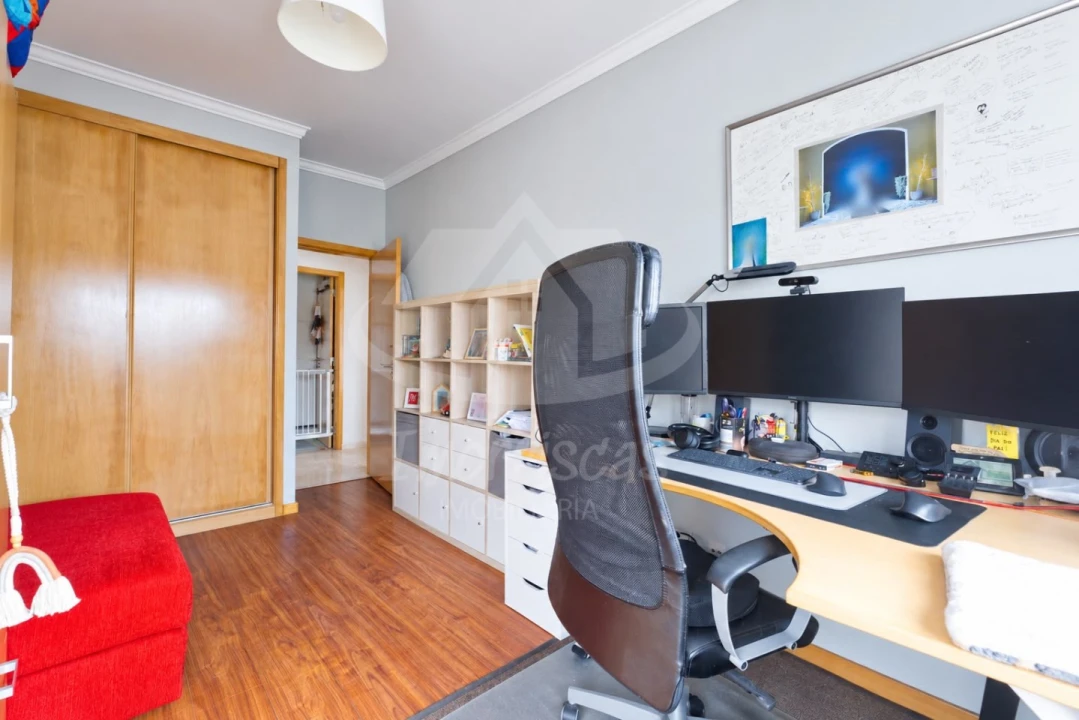 Apartamento T3 para Venda em Santa Iria de Azoia, São João da Talha e Bobadela Foto 37