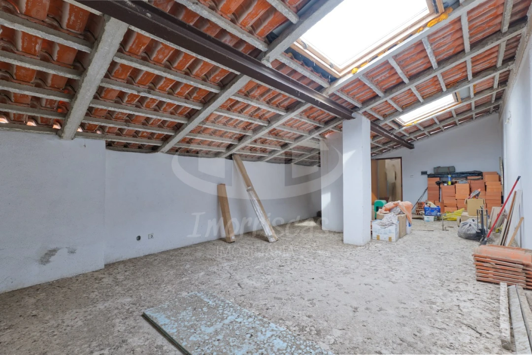 Apartamento T3 para Venda em Santa Iria de Azoia, São João da Talha e Bobadela Foto 46