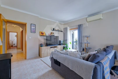 Apartamento T3 para Venda em Santa Iria de Azoia, São João da Talha e Bobadela