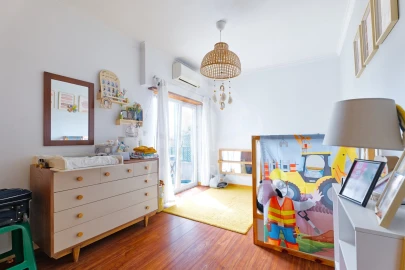 Apartamento T3 para Venda em Santa Iria de Azoia, São João da Talha e Bobadela
