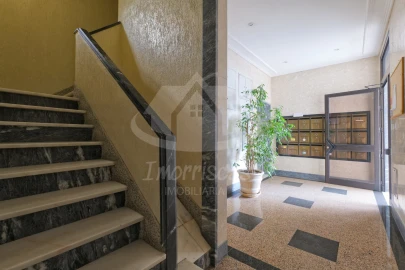 Apartamento T3 para Venda em Santa Iria de Azoia, São João da Talha e Bobadela