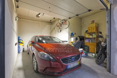 Apartamento T3 para Venda em Santa Iria de Azoia, São João da Talha e Bobadela