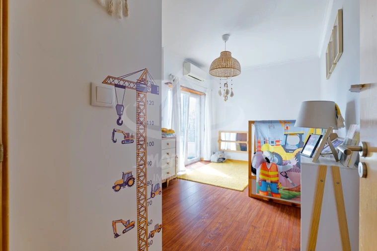 Apartamento T3 para Venda em Santa Iria de Azoia, São João da Talha e Bobadela Foto 33