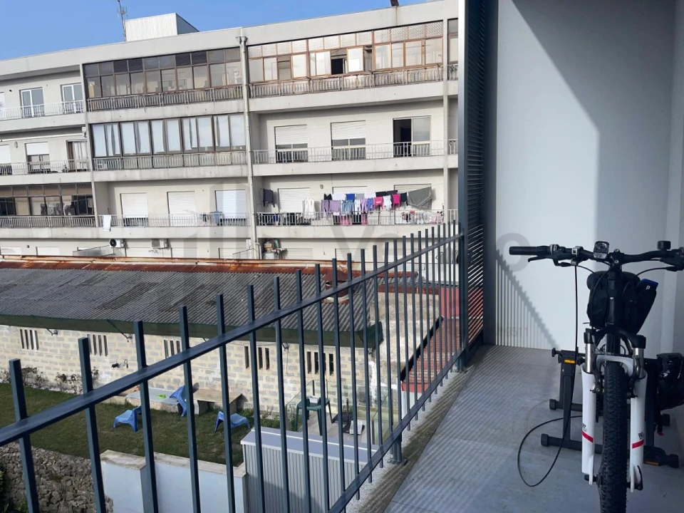 Apartamento T2 para Arrendamento em São Vitor (Braga) Foto 38