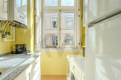 Apartamento T2 para Venda em Santa Maria Maior