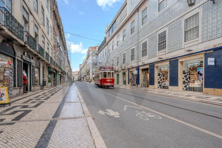 Apartamento T2 para Venda em Santa Maria Maior Foto 25