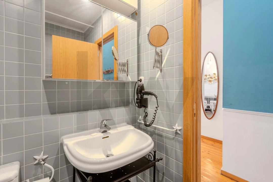 Apartamento T2 para Venda em Santa Maria Maior Foto 18