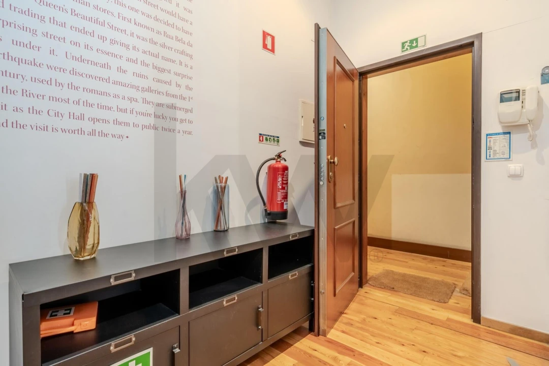 Apartamento T2 para Venda em Santa Maria Maior Foto 19