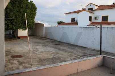 Moradia T5 para Venda em Coruche, Fajarda e Erra
