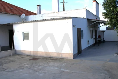 Moradia T5 para Venda em Coruche, Fajarda e Erra