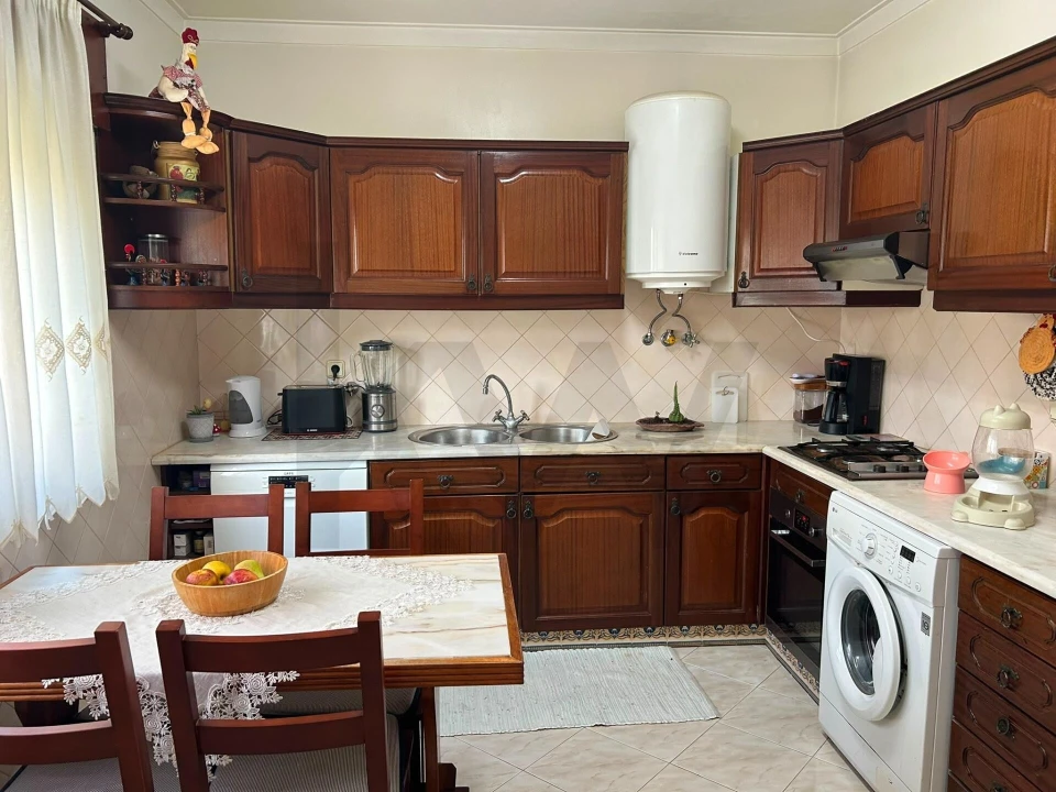 Apartamento T3 para Venda em Encosta do Sol Foto 16