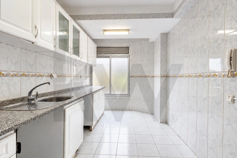 Apartamento T3 para Venda em São Mamede de Infesta e Senhora da Hora Foto 8