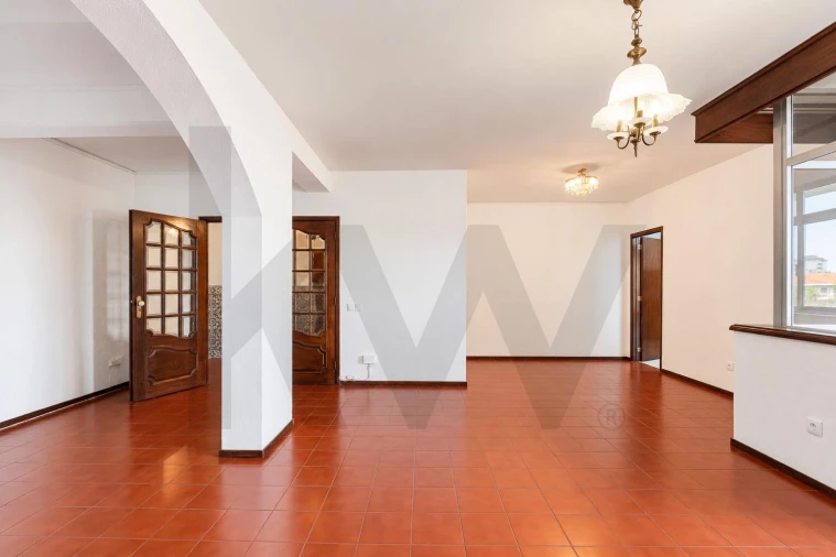 Apartamento T3 para Venda em São Mamede de Infesta e Senhora da Hora Foto 2