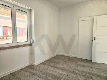 Apartamento T1 para Venda em São Vicente