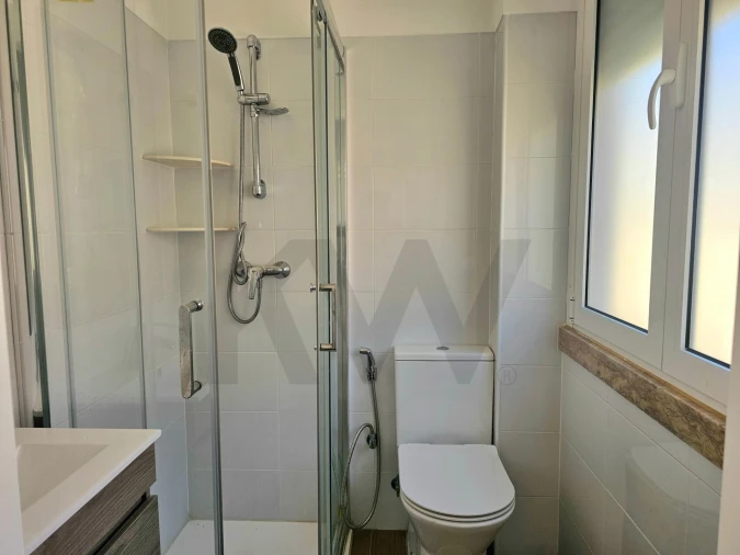 Apartamento T1 para Venda em São Vicente Foto 12