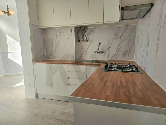 Apartamento T1 para Venda em São Vicente Foto 7