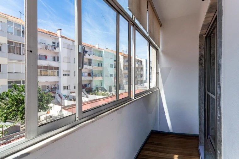 Apartamento T2 para Venda em Amora Foto 7