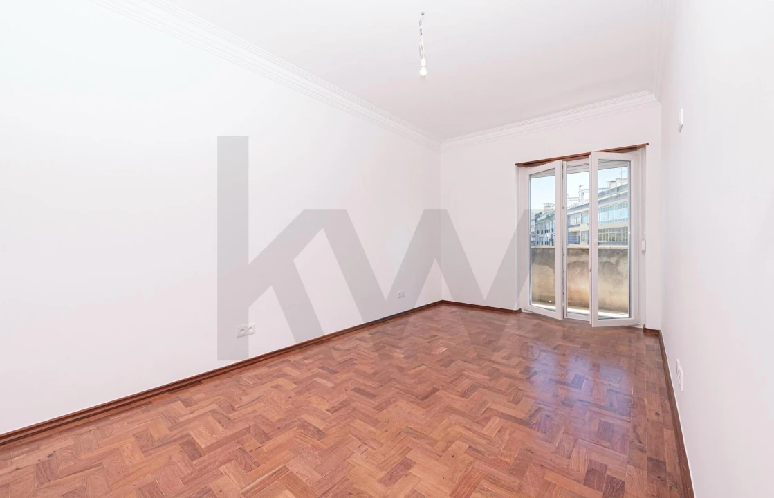 Apartamento T2 para Arrendamento em Venteira Foto 11