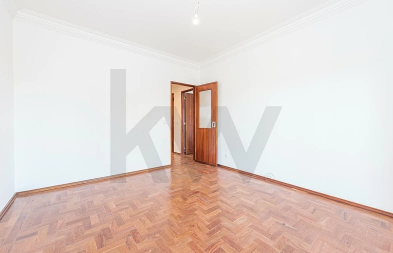 Apartamento T2 para Arrendamento em Venteira Foto 15