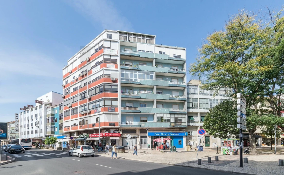 Apartamento T2 para Arrendamento em Venteira Foto 1