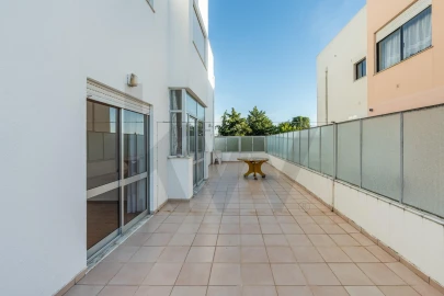 Apartamento T3 para Venda em Santa Marta de Portuzelo