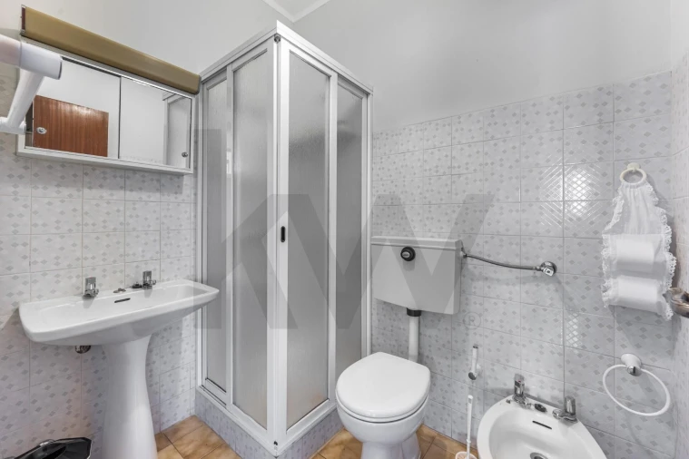 Apartamento T3 para Venda em Santa Marta de Portuzelo Foto 6