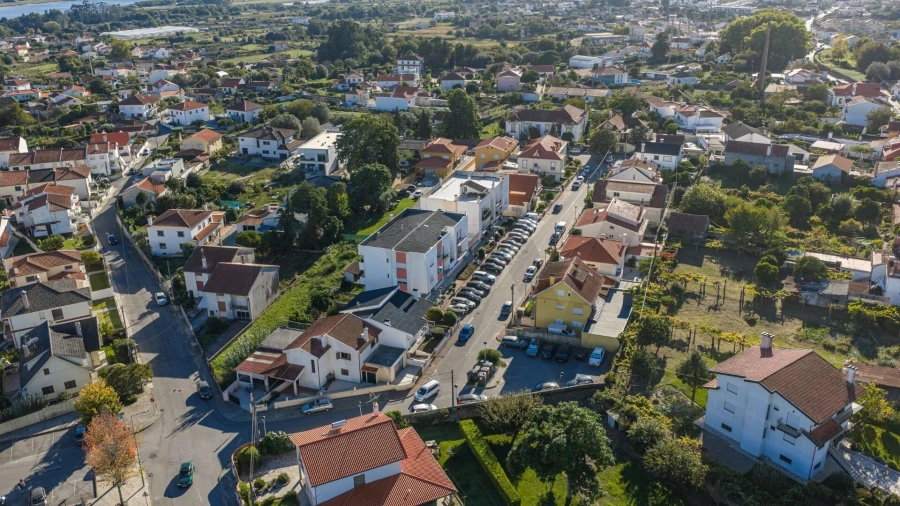 Apartamento T3 para Venda em Santa Marta de Portuzelo Foto 25