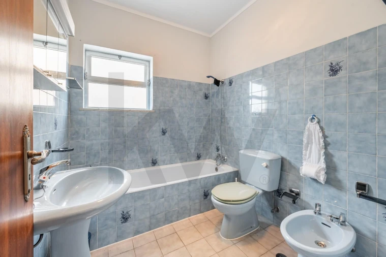 Apartamento T3 para Venda em Santa Marta de Portuzelo Foto 9