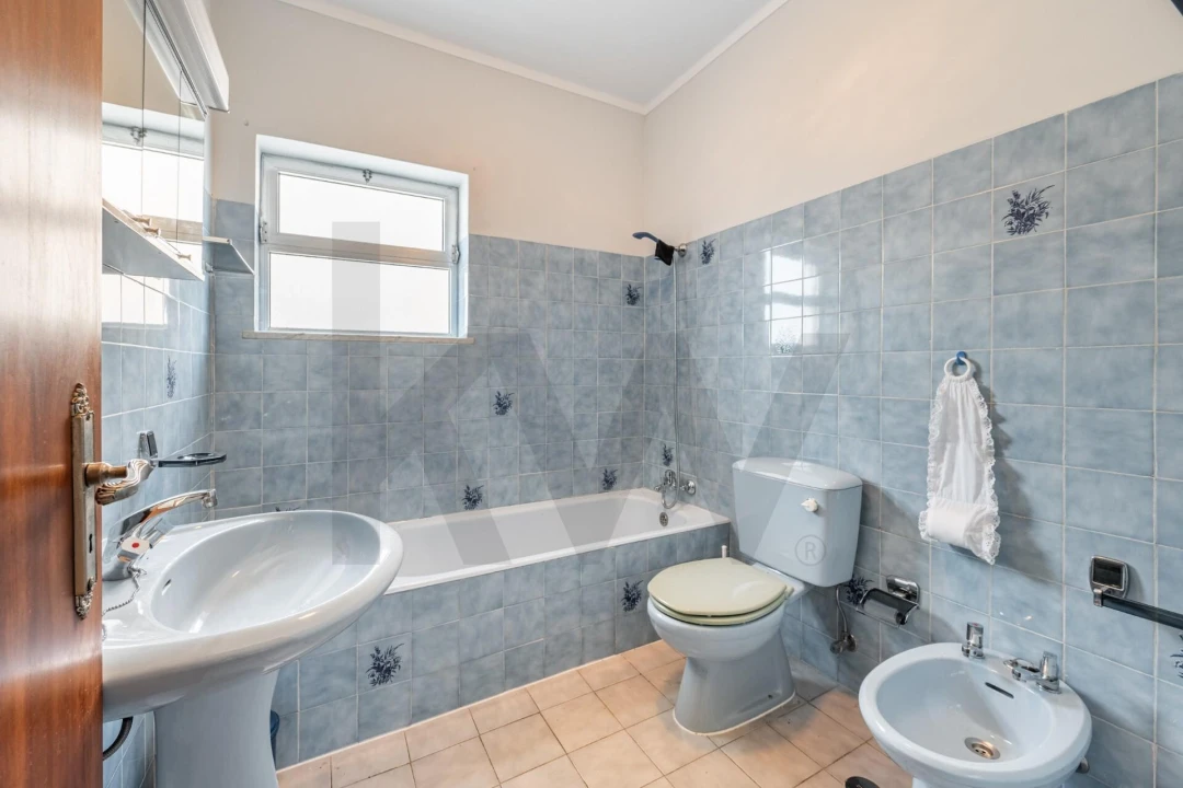 Apartamento T3 para Venda em Santa Marta de Portuzelo Foto 9