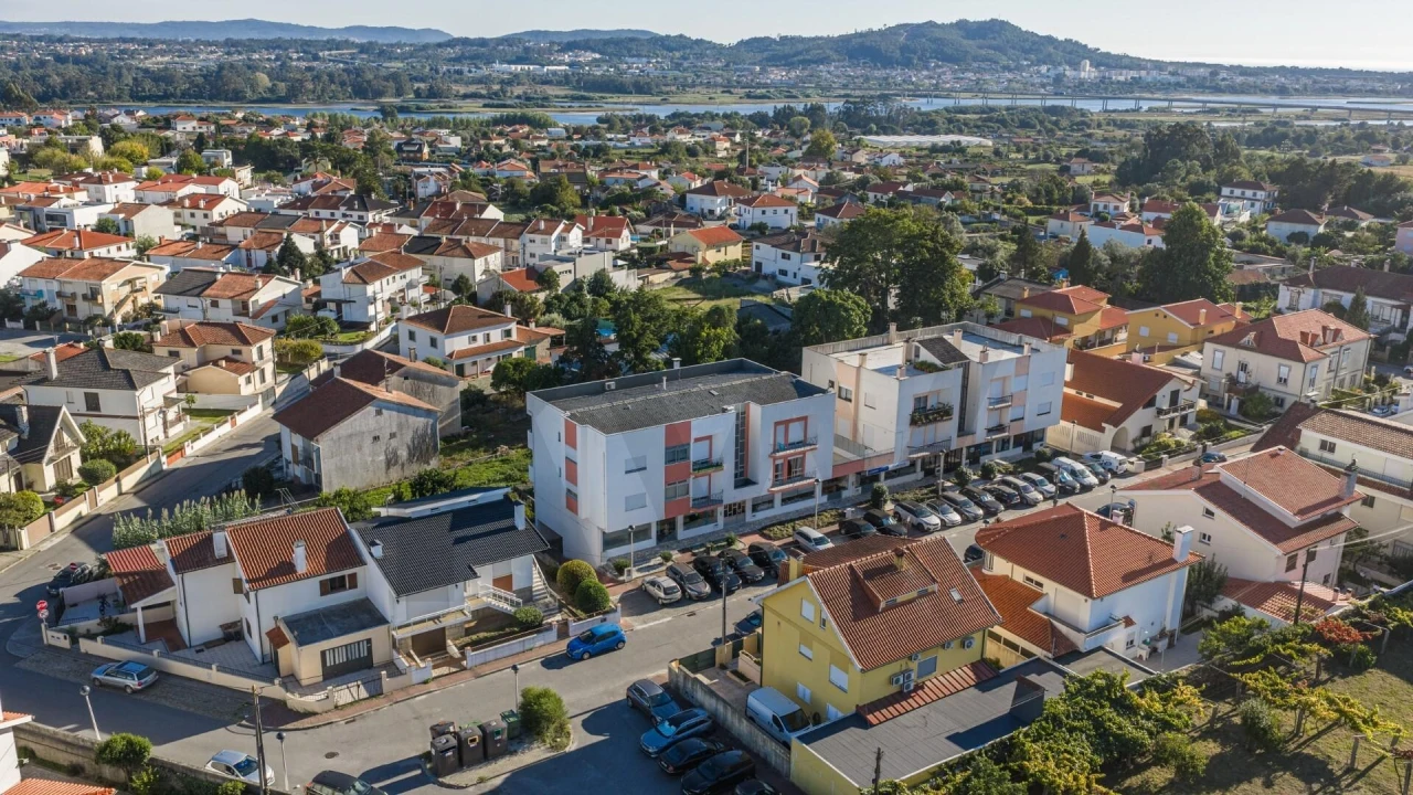Apartamento T3 para Venda em Santa Marta de Portuzelo Foto 28