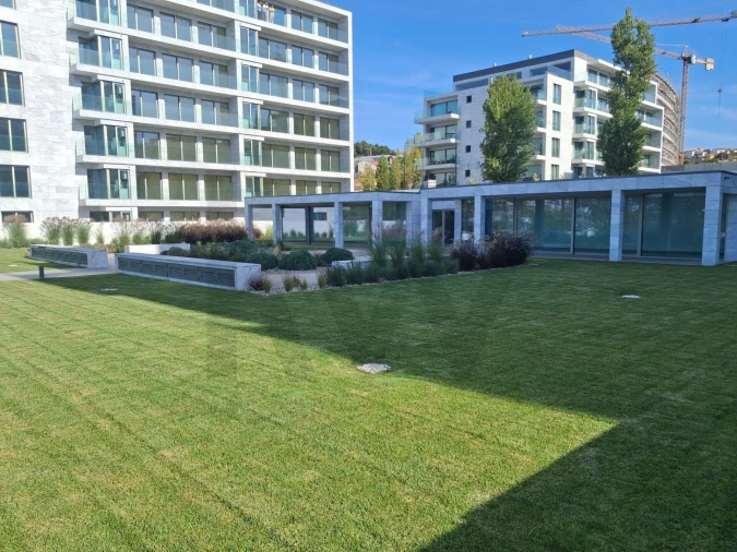 Apartamento T1 para Arrendamento em Canidelo Foto 9