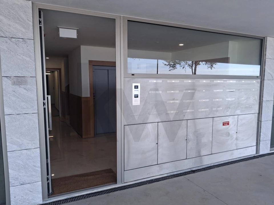 Apartamento T1 para Arrendamento em Canidelo Foto 26