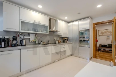 Apartamento T1 para Venda em Águas Livres