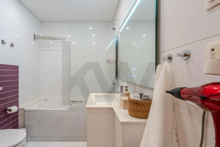 Apartamento T1 para Venda em Águas Livres Foto 18