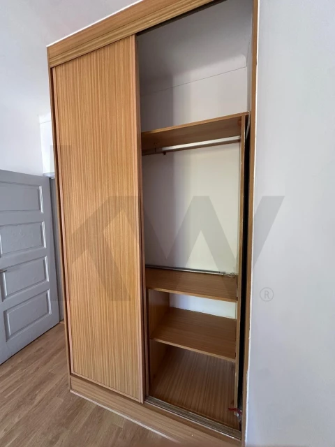 Apartamento T3 para Arrendamento em Santa Clara e Castelo Viegas